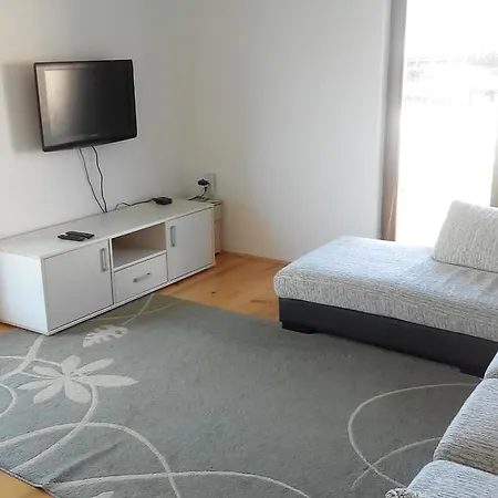 Apartamento Mehi Pazaric